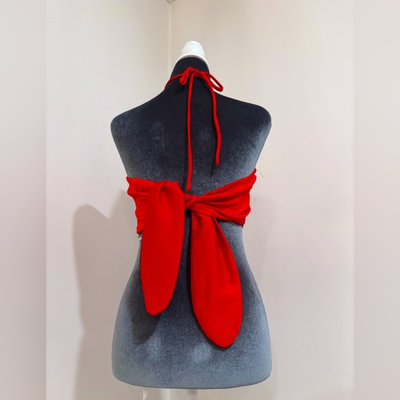 NWT LULUS Red Satin Cropped Triangle Top With Both Neck and Back Ties. Size Xs - Picture 4 of 10